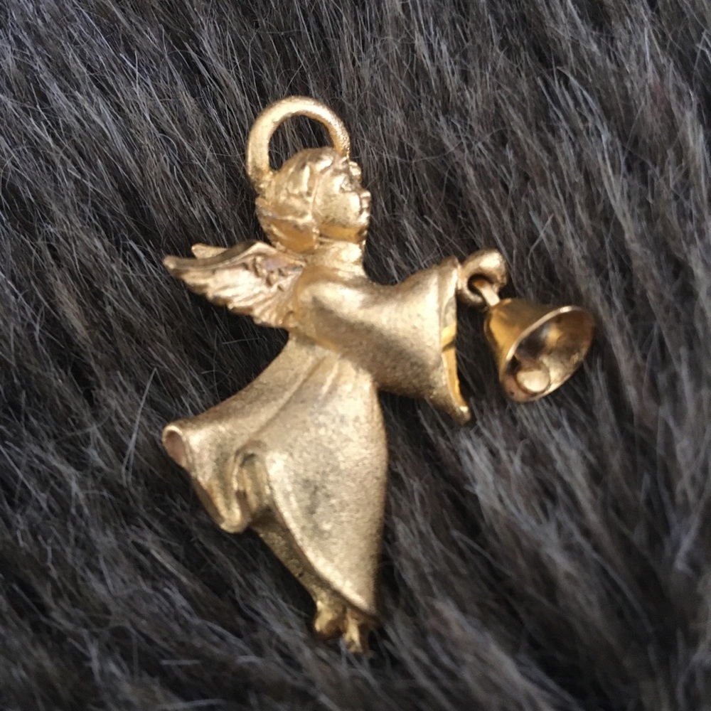 Vintage XOXO matte gold tone angel w/bell brooch